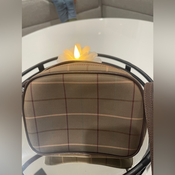 Burberry vintage crossbody bag - Picture 4 of 7